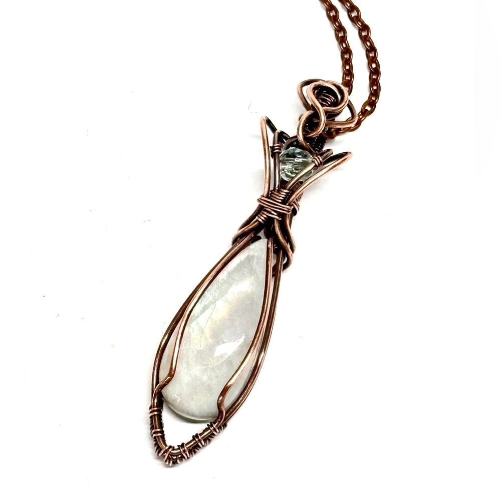 HAND CRAFTED Rainbow Moonstone Blue Topaz Wire Wrapped Copper Elegant Necklace - Picture 8 of 10